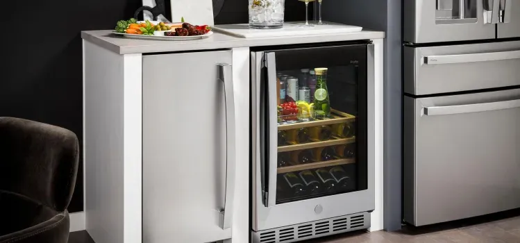 ge-specialty-refrigerator-ice-maker